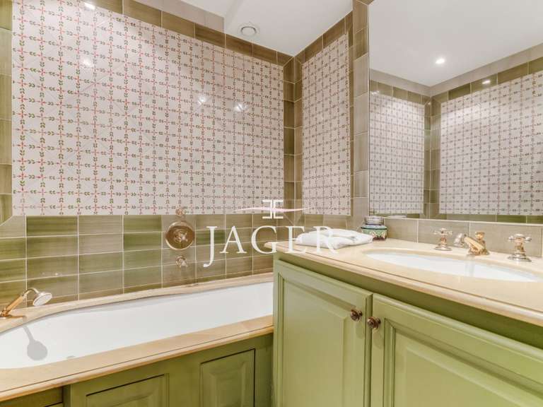 Villa Grimaud - 5 chambres - 270m²