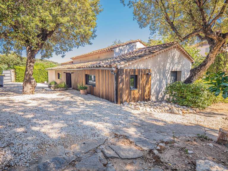 Villa with Sea view Grimaud - 3 bedrooms - 80m²