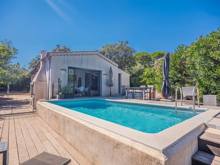 Villa with Sea view Grimaud - 3 bedrooms - 80m²