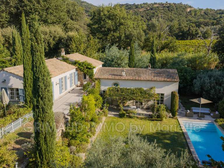 Villa Grimaud - 5 chambres - 234m²