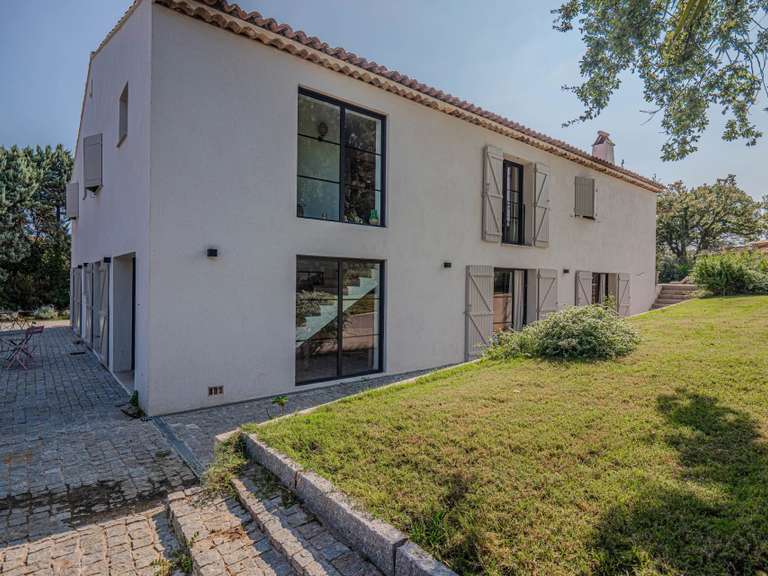 Villa Grimaud - 6 chambres - 300m²