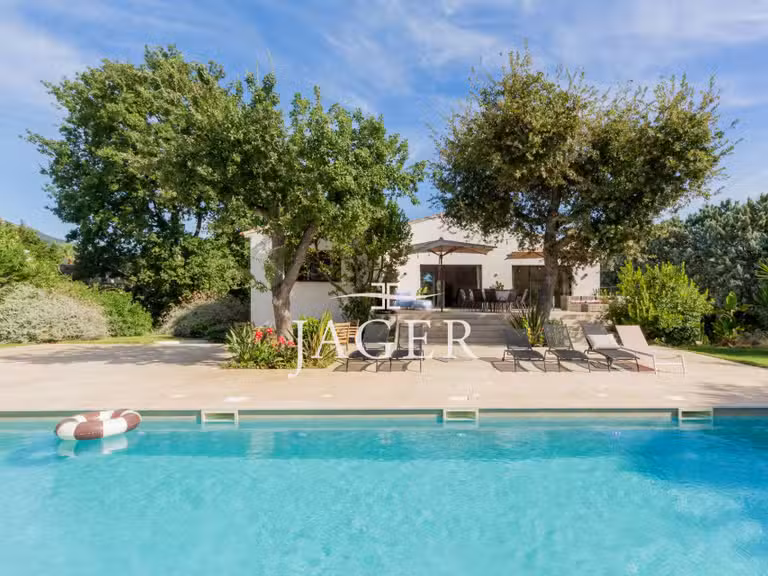 Villa Grimaud - 6 chambres - 286m²
