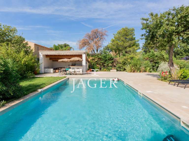 Villa Grimaud - 6 chambres - 286m²