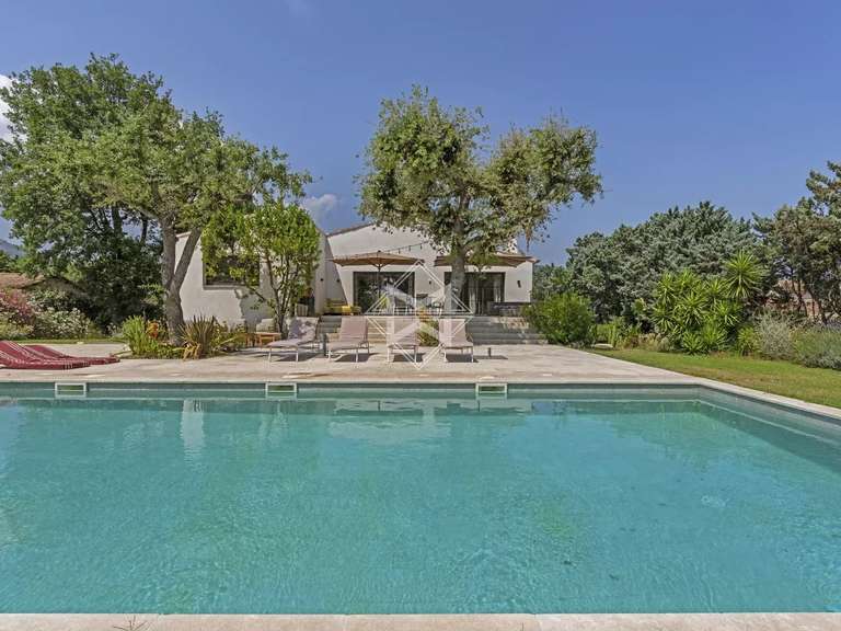 Villa Grimaud - 6 chambres - 300m²