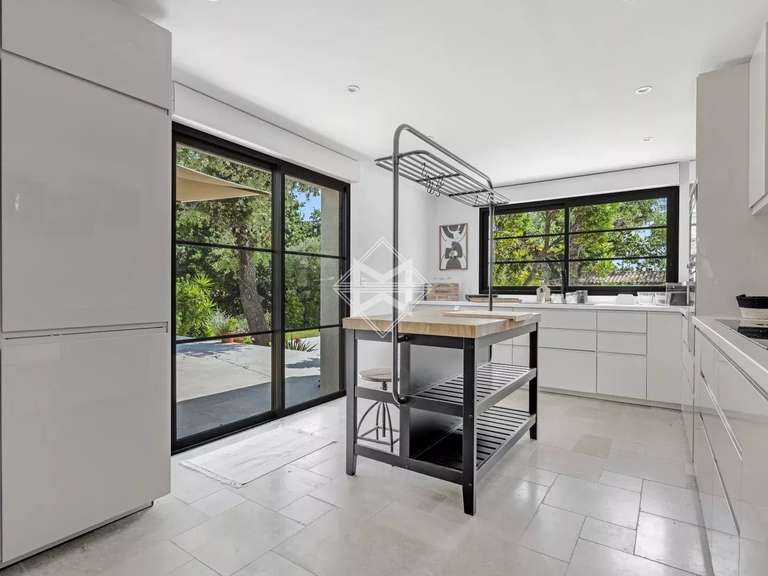 Villa Grimaud - 6 chambres - 300m²