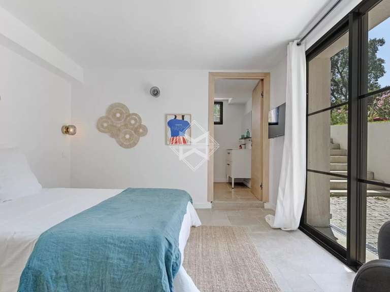 Villa Grimaud - 6 chambres - 300m²