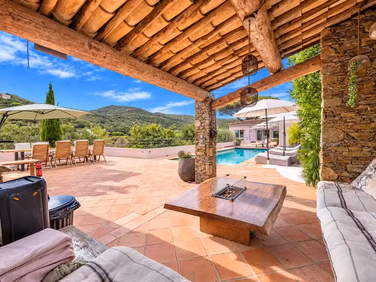 Villa Grimaud - 7 chambres - 280m²