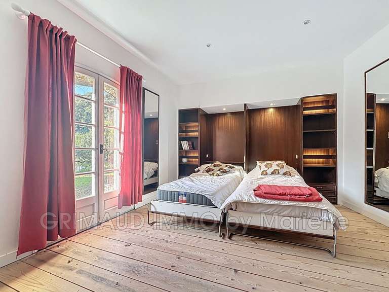 Villa Grimaud - 6 chambres - 250m²