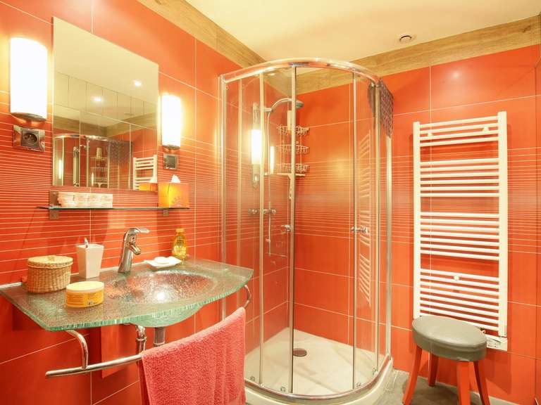 Maison Grisolles - 4 chambres - 310m²