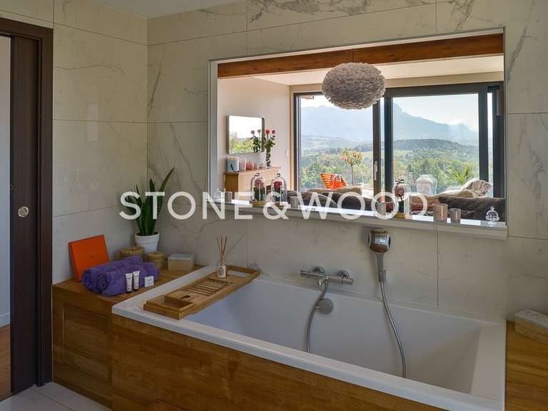 Maison Groisy - 5 chambres - 280m²