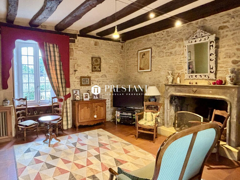 Propriété Groléjac - 14 chambres - 570m²