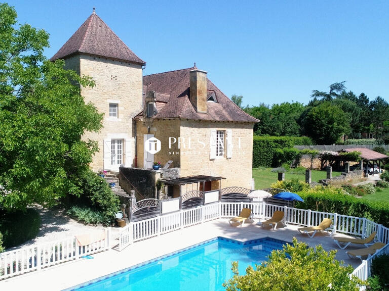 Propriété Groléjac - 14 chambres - 570m²