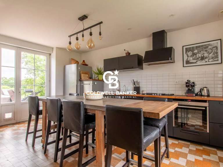 Maison Grosbreuil - 9 chambres - 425m²