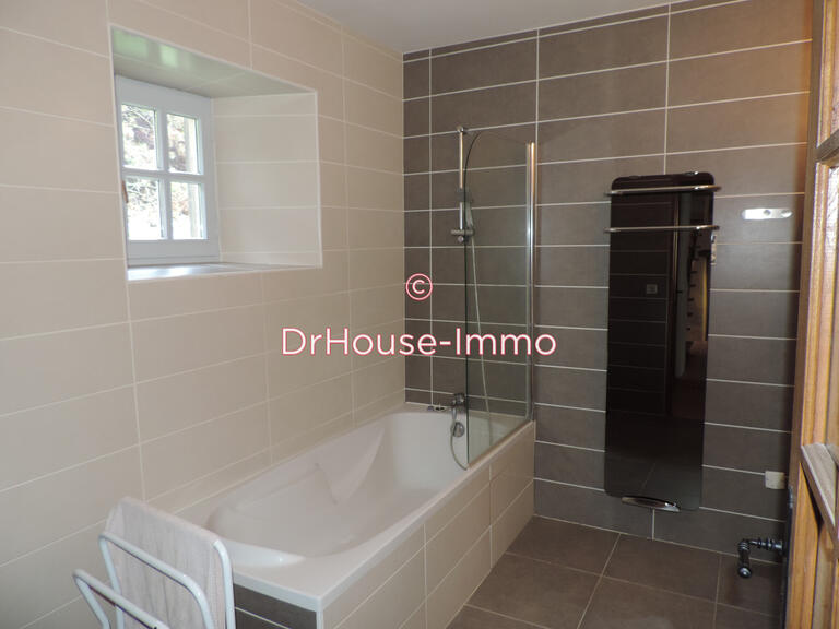 Villa Groslée-Saint-Benoit - 4 chambres - 207m²