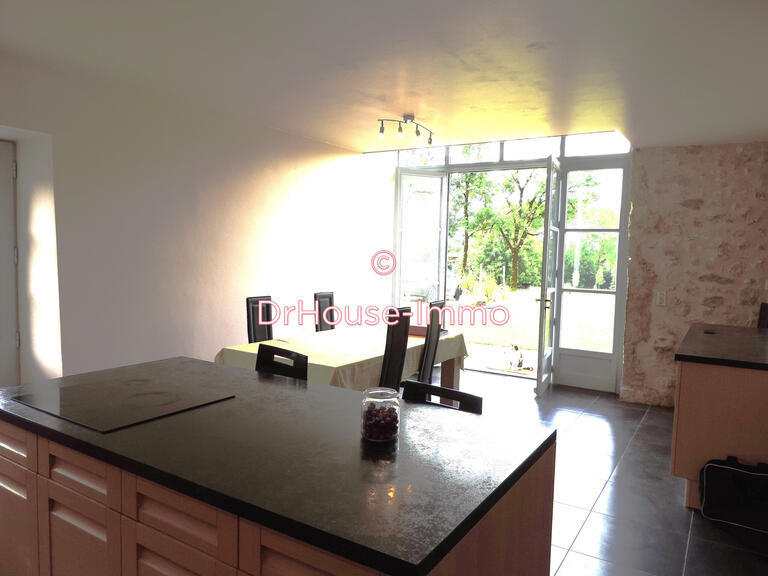 Villa Groslée-Saint-Benoit - 4 chambres - 207m²