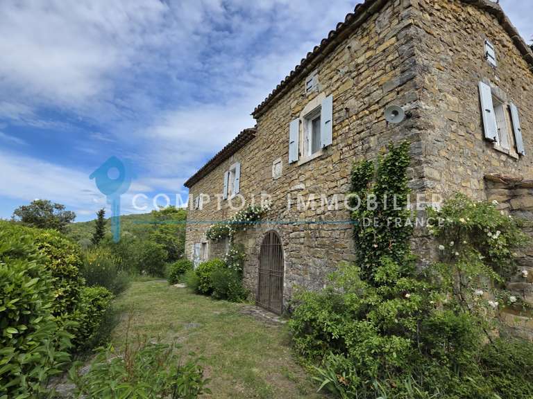 Maison Grospierres - 4 chambres - 161m²