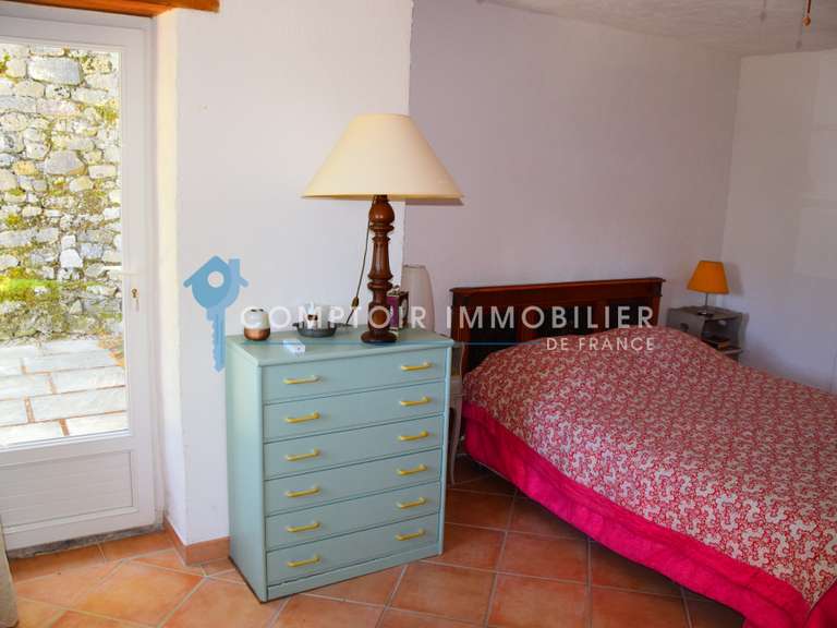 Maison Grospierres - 4 chambres - 161m²
