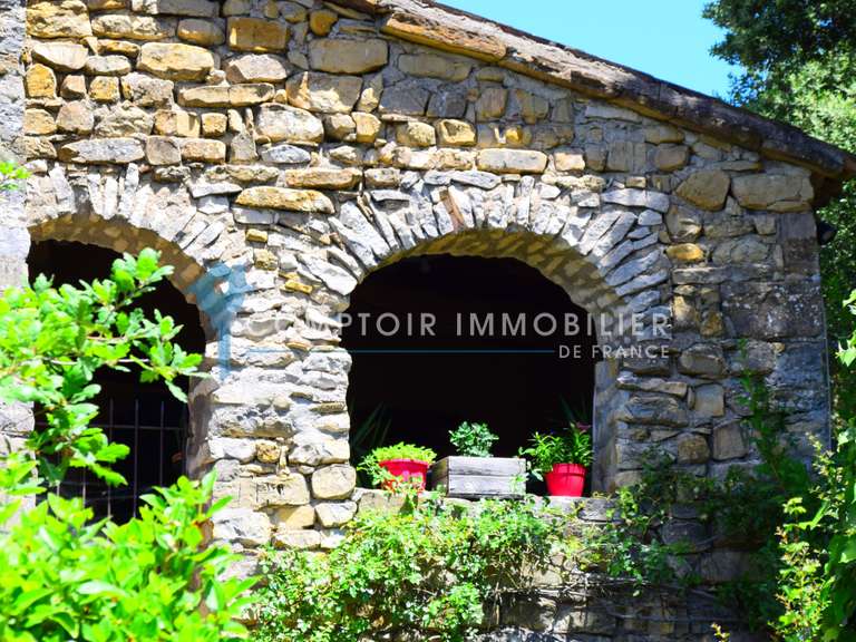 Maison Grospierres - 4 chambres - 161m²
