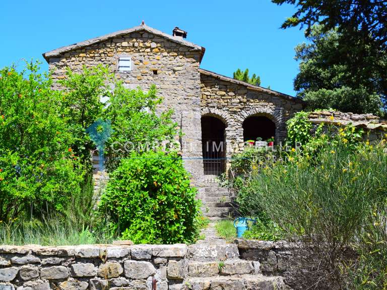 Maison Grospierres - 4 chambres - 161m²