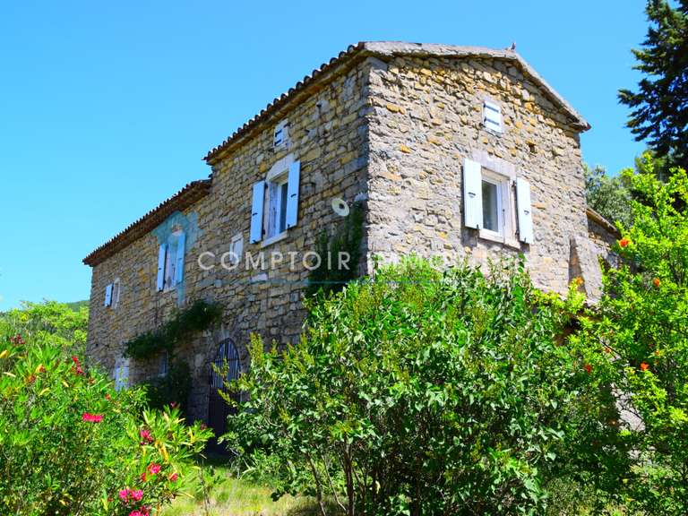 Maison Grospierres - 4 chambres - 161m²