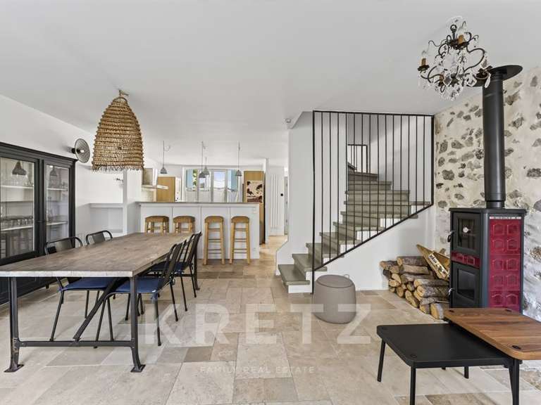 Maison Gruissan - 4 chambres - 142m²