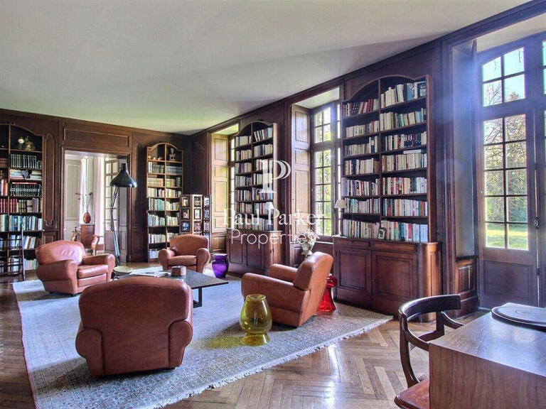 Castle Guémené-sur-Scorff - 11 bedrooms
