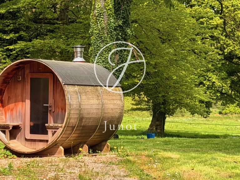 Château Guémené-sur-Scorff - 11 chambres - 1201m²