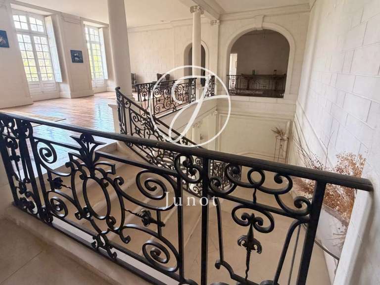 Château Guémené-sur-Scorff - 11 chambres - 1201m²