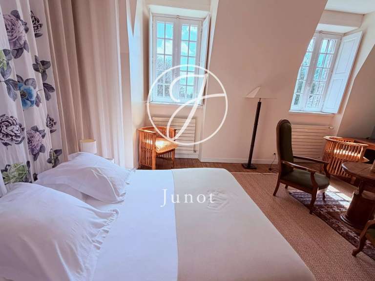 Château Guémené-sur-Scorff - 11 chambres - 1201m²