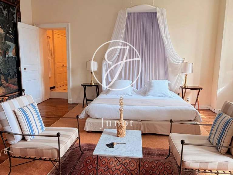 Château Guémené-sur-Scorff - 11 chambres - 1201m²