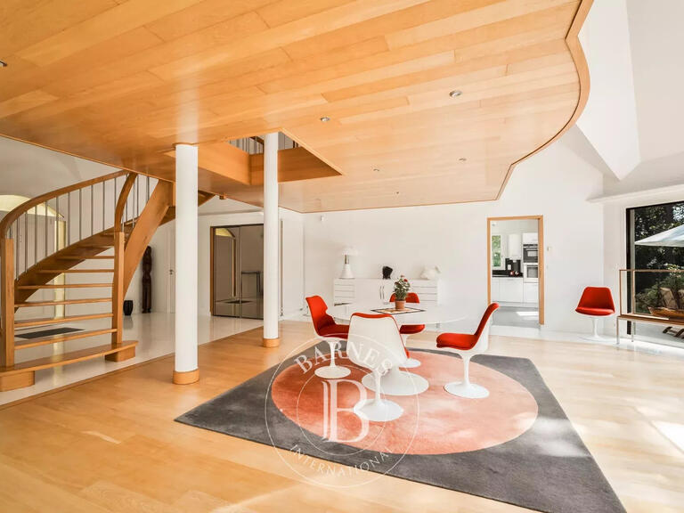 Maison Guérande - 3 chambres - 254m²