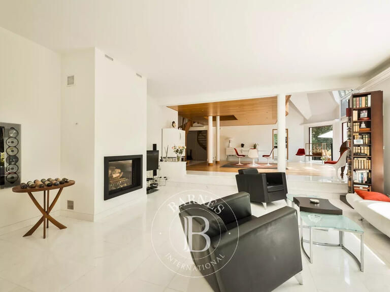 Maison Guérande - 3 chambres - 254m²