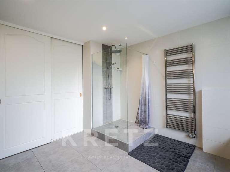Maison Guérande - 5 chambres - 385m²