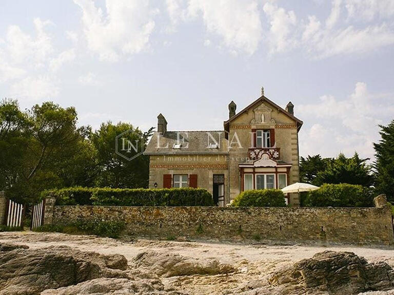 Maison Guérande - 7 chambres - 236m²