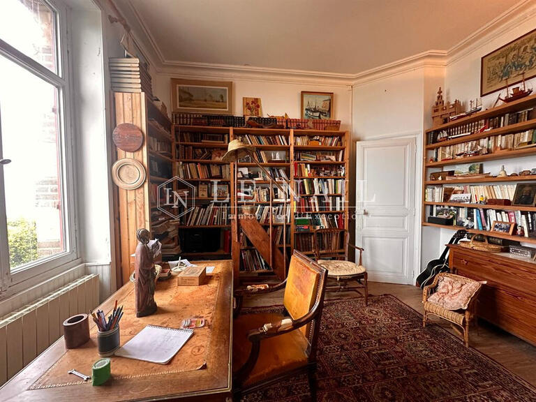 Maison Guérande - 7 chambres - 236m²