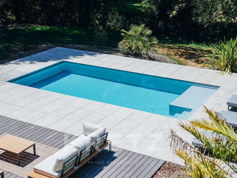 Maison Guérande - 4 chambres - 285m²