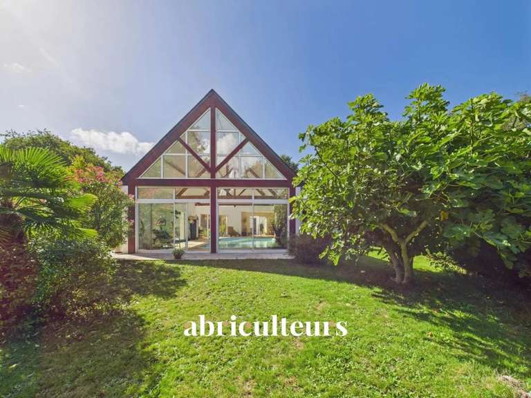 House Guérande - 4 bedrooms - 258m²