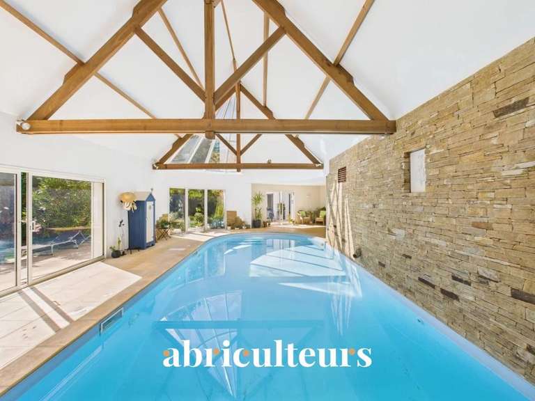 Maison Guérande - 4 chambres - 258m²