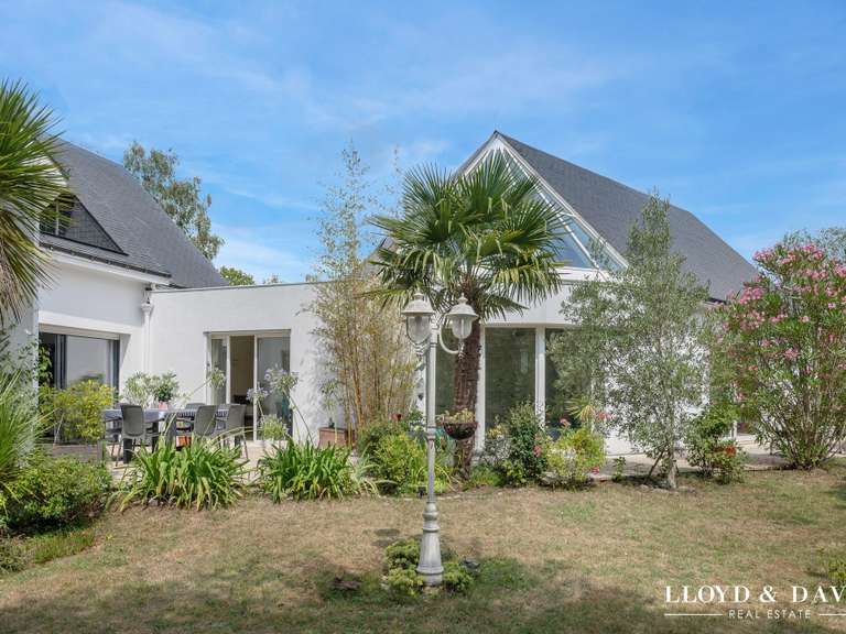 Maison Guérande - 4 chambres - 258m²