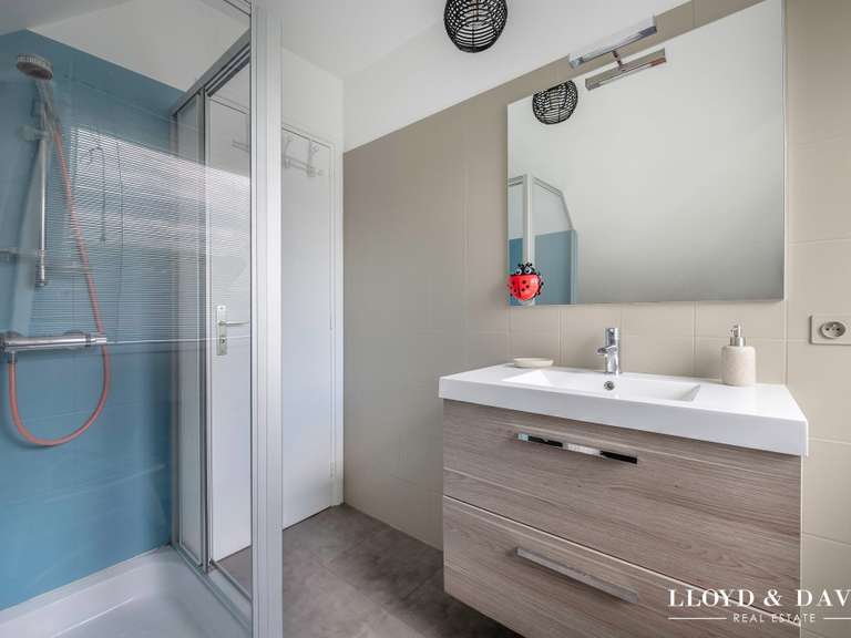 Maison Guérande - 4 chambres - 258m²