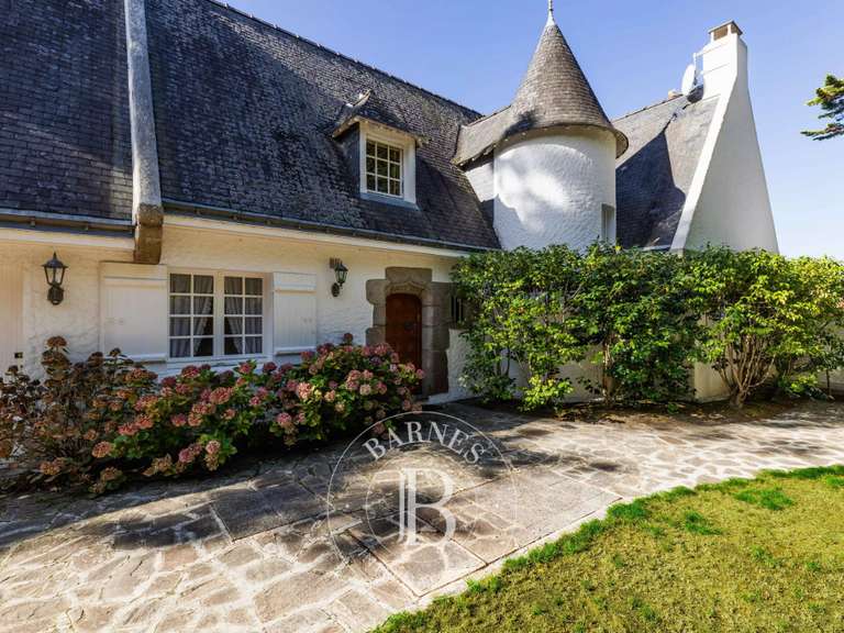 Maison Guérande - 4 chambres - 250m²