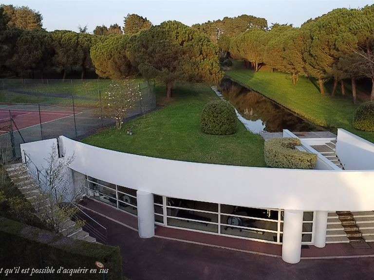 Propriété Guérande - 6 chambres - 872m²