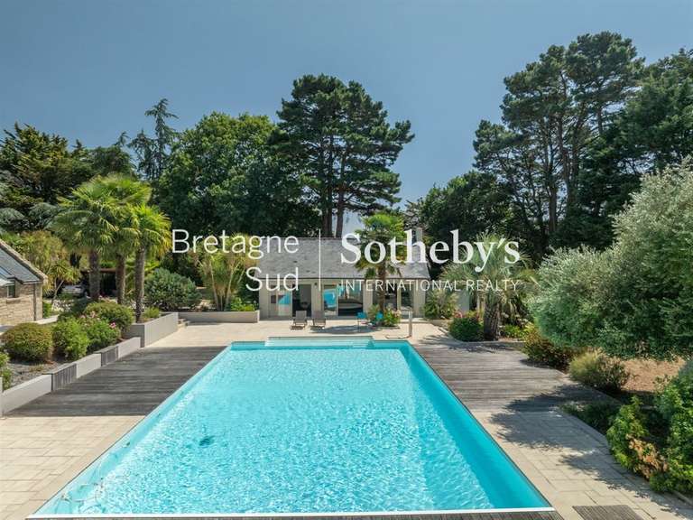 Propriété Guérande - 5 chambres - 358m²