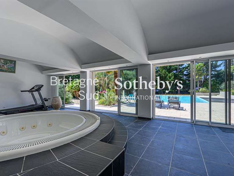 Propriété Guérande - 5 chambres - 358m²