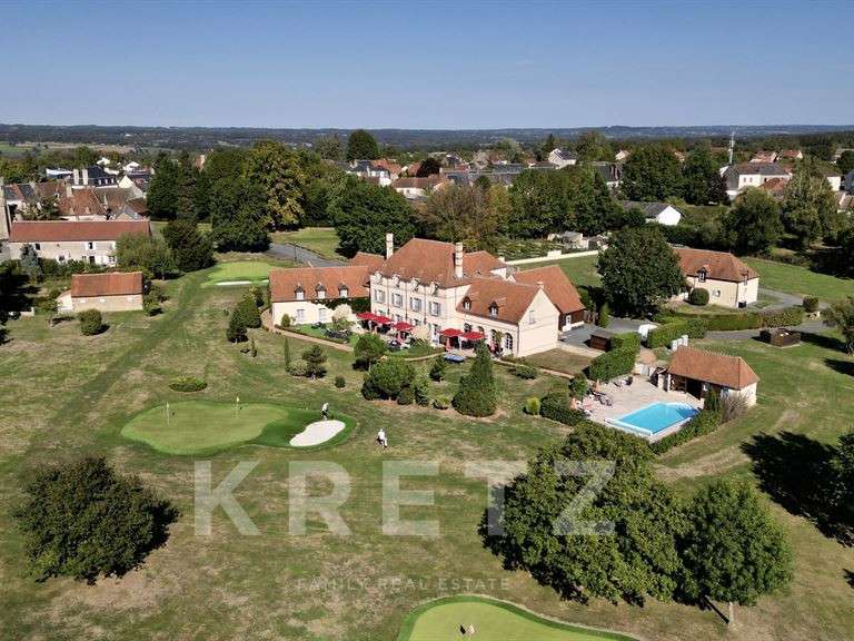 Château Guéret - 30 chambres - 1540m²