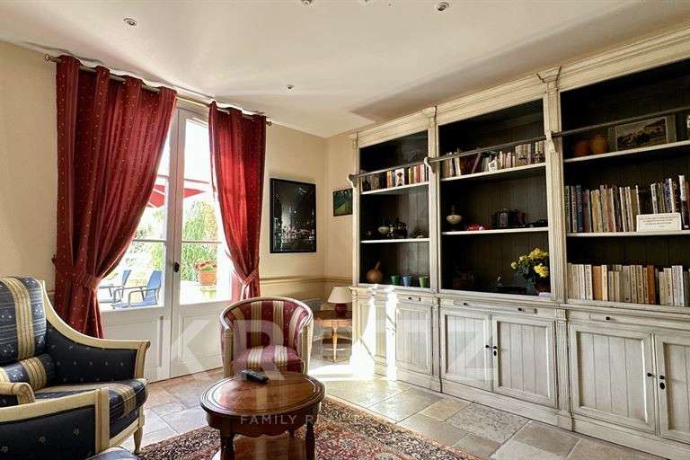 Château Guéret - 30 chambres - 1540m²