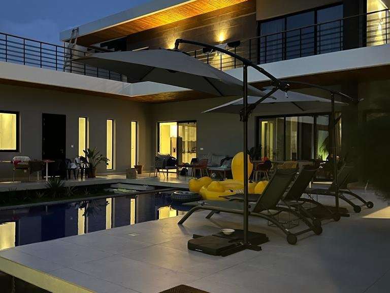 Maison Guéret - 6 chambres - 450m²