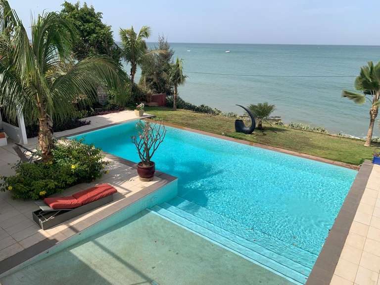 Villa Guéret - 5 chambres - 310m²