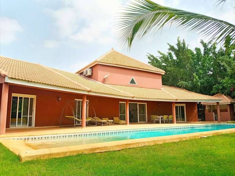 Villa Guéret - 4 chambres - 350m²