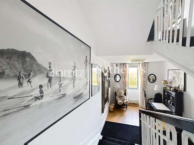 Maison Guiche - 6 chambres - 405m²
